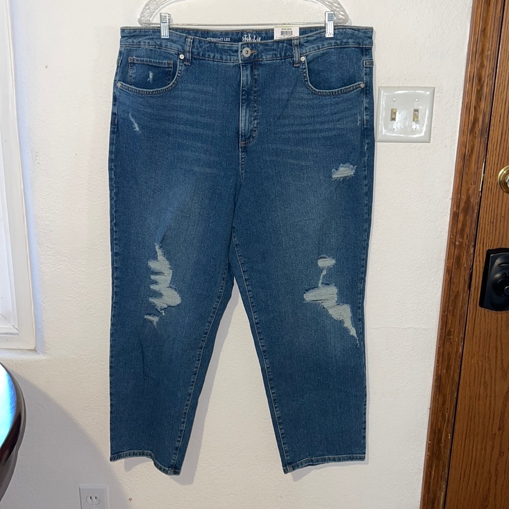 Style & Co Straight Leg High Rise Vintage Classic Mom Jean Size 18W  NWT
